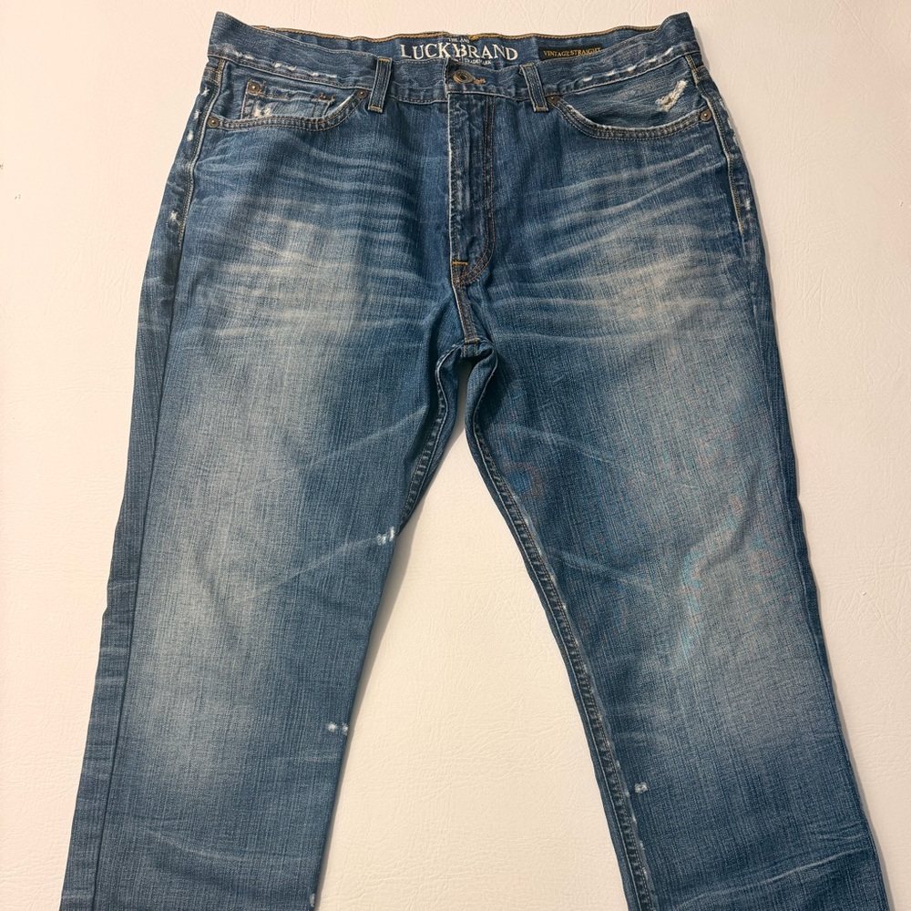 Lucky Brand Men's‎ Faded Blue Straight Jeans
